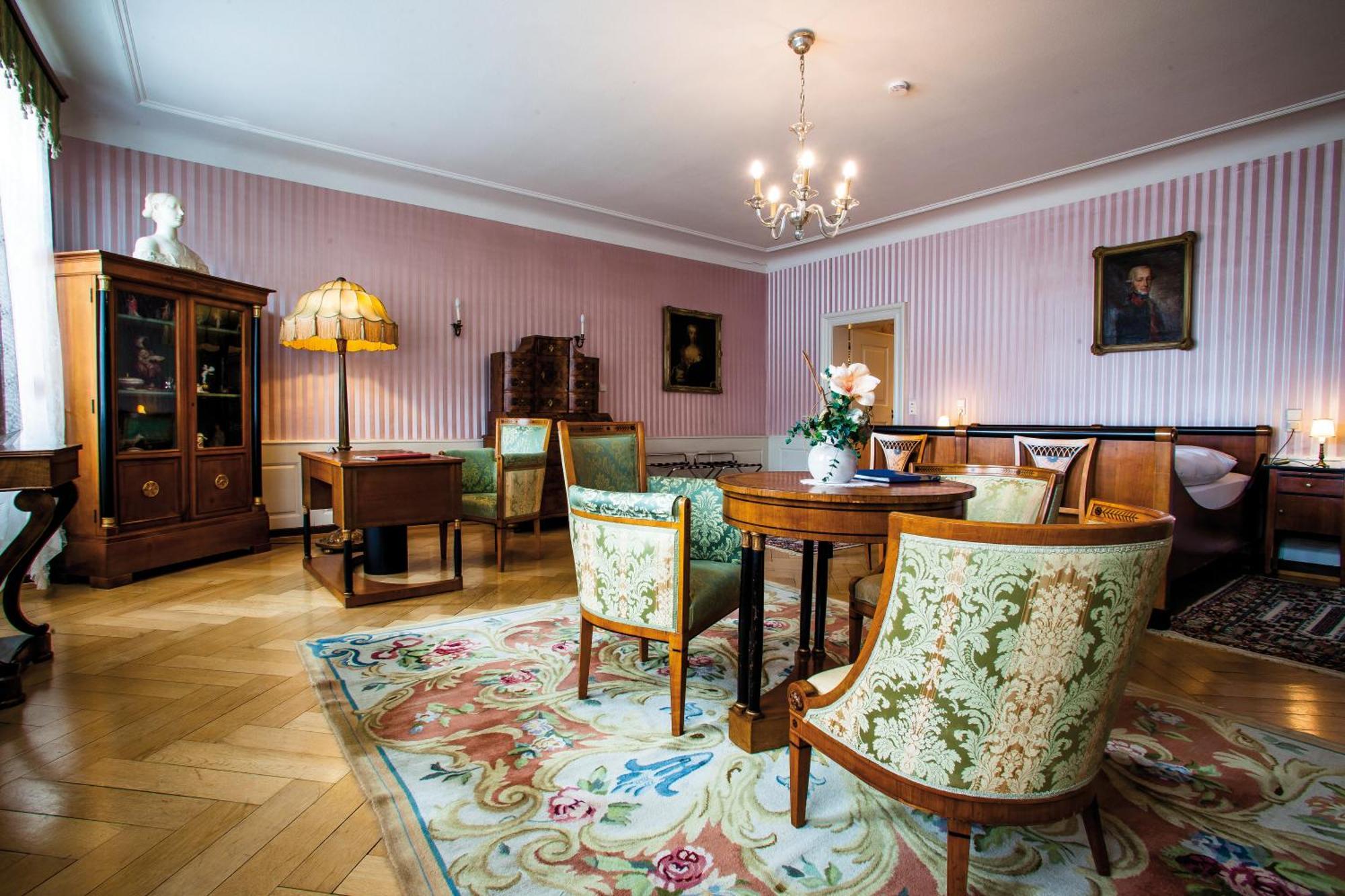 Boardinghouse Sonne Hotel Ofemburgo Exterior foto