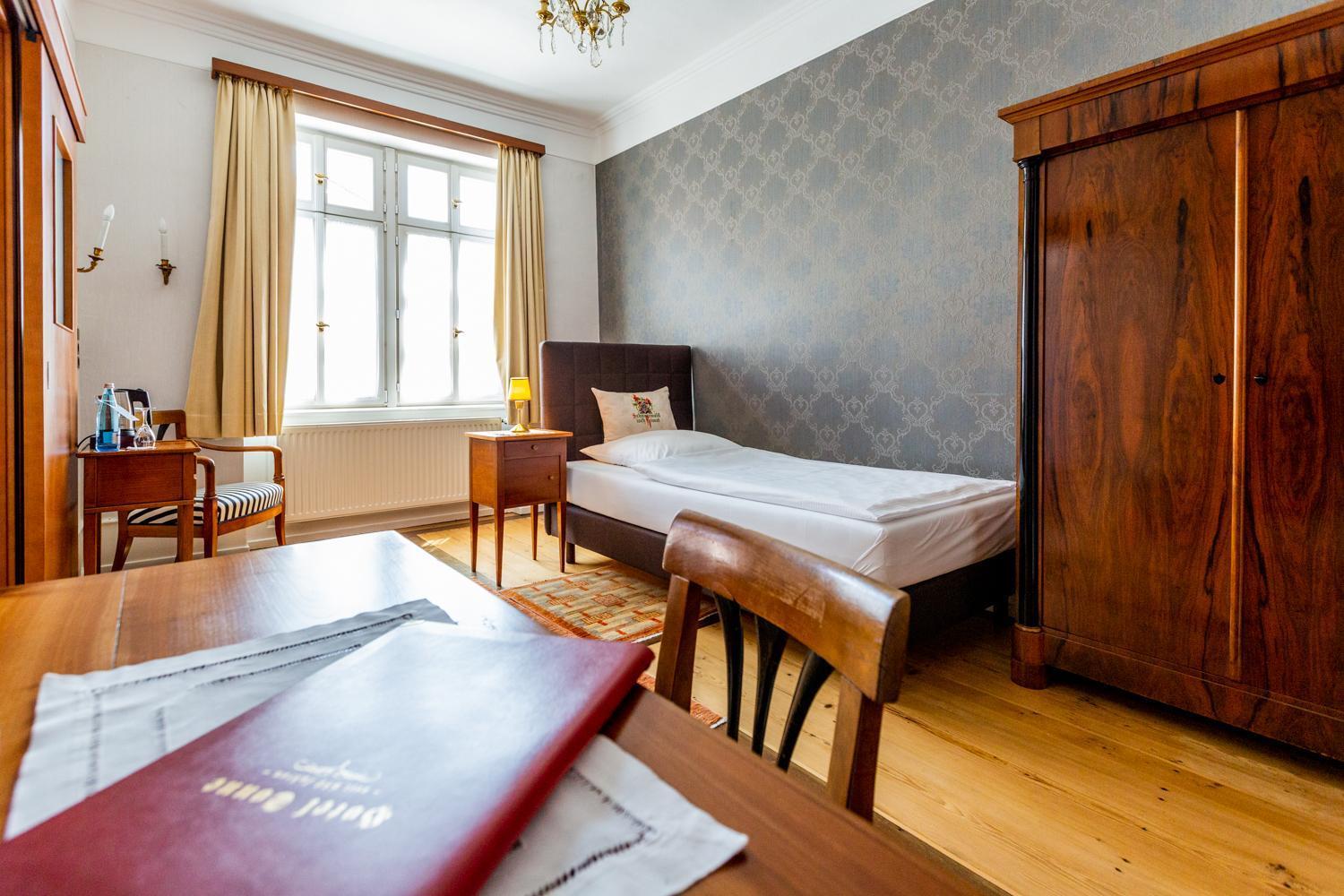 Boardinghouse Sonne Hotel Ofemburgo Quarto foto