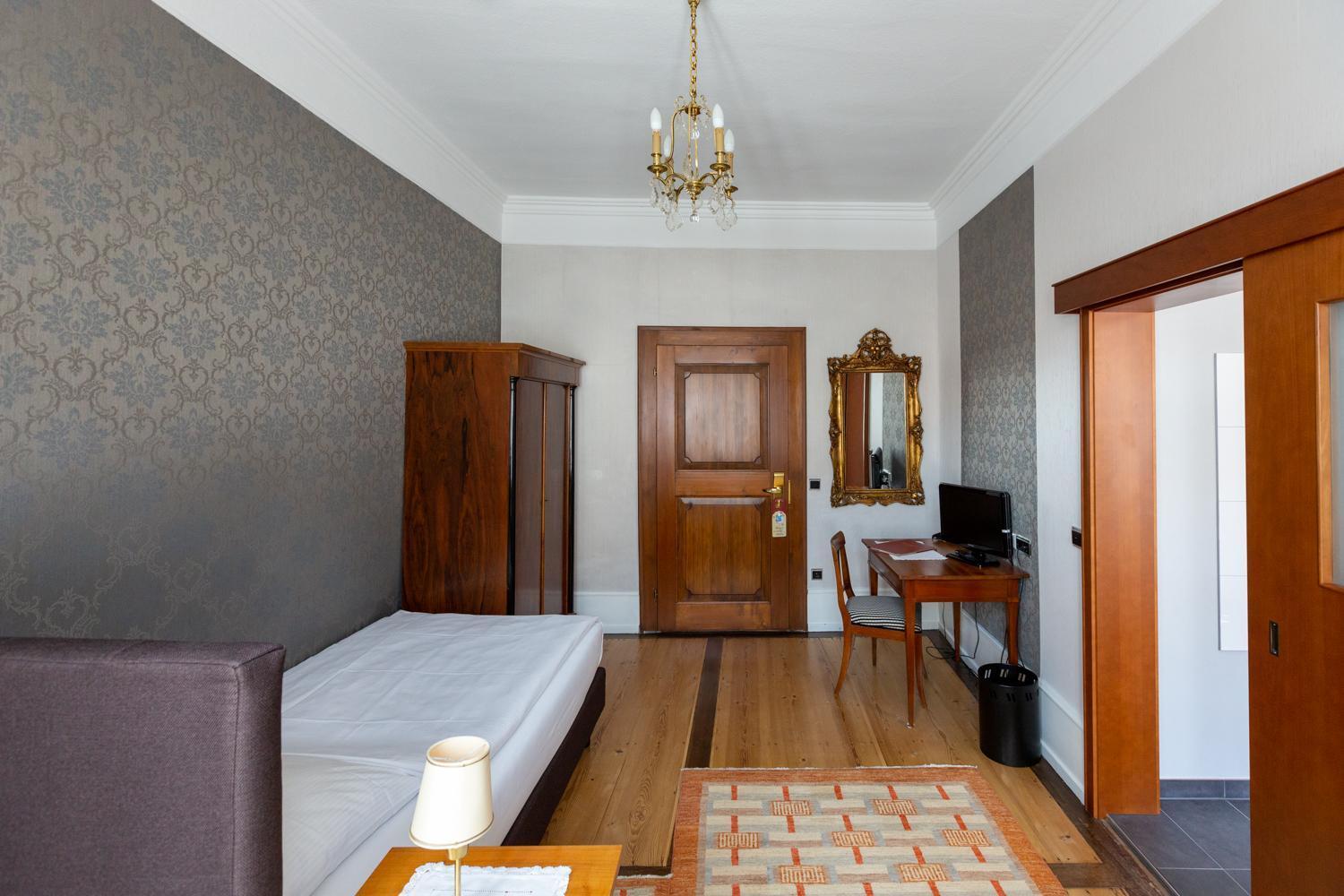 Boardinghouse Sonne Hotel Ofemburgo Quarto foto